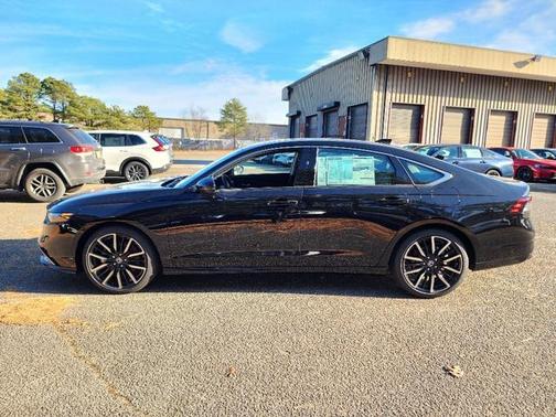 2025 Honda Accord Hybrid Touring