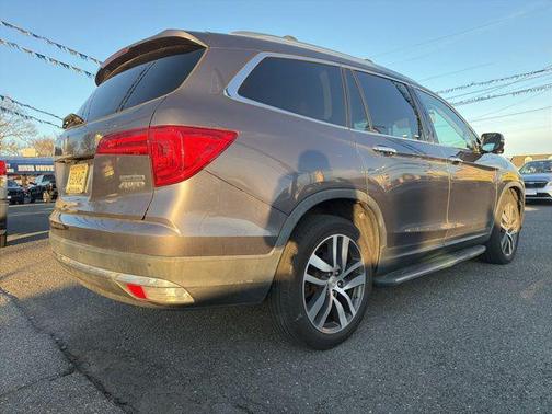 2017 Honda Pilot Touring