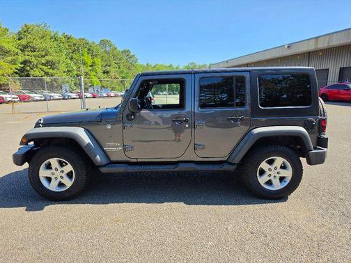 Granite Crystal Metallic Clearcoat 2016 Jeep Wrangler Unlimited Sport