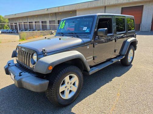 Granite Crystal Metallic Clearcoat 2016 Jeep Wrangler Unlimited Sport