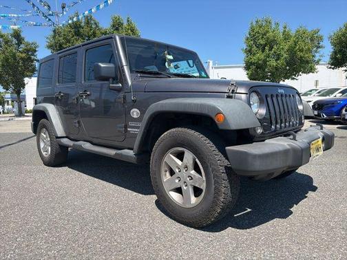 Granite Crystal Metallic Clearcoat 2016 Jeep Wrangler Unlimited Sport