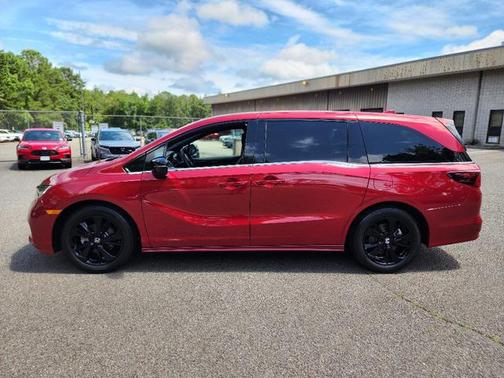 2023 Honda Odyssey Sport