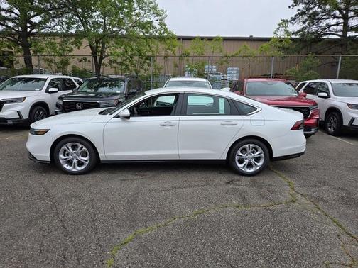 2025 Honda Accord LX 1.5T