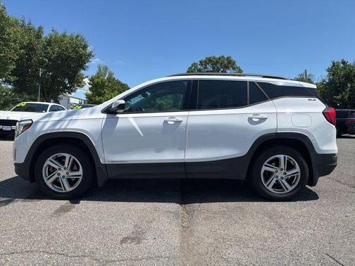 Summit White 2019 GMC Terrain SLE