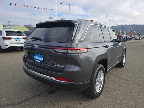 2025 Jeep Grand Cherokee Laredo X