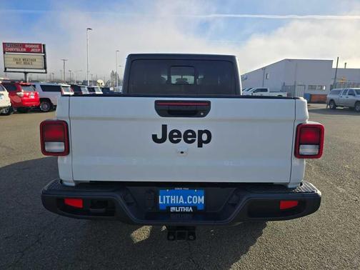 2023 Jeep Gladiator Sport