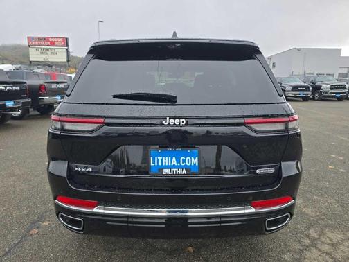 2025 Jeep Grand Cherokee Overland