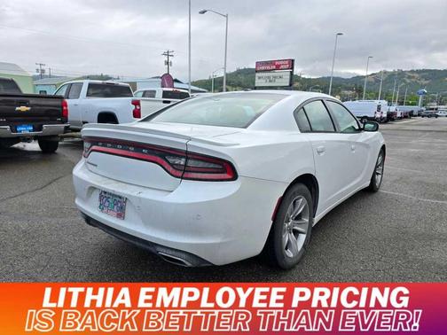 2015 Dodge Charger SE