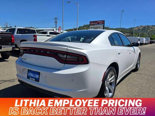 2015 Dodge Charger SE