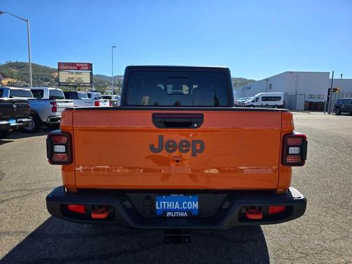 2025 Jeep Gladiator Mojave