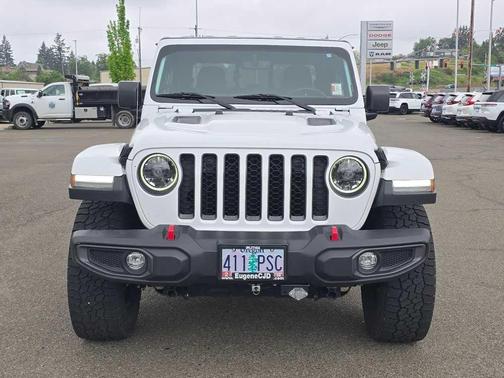 Bright White Clearcoat 2023 Jeep Gladiator Rubicon