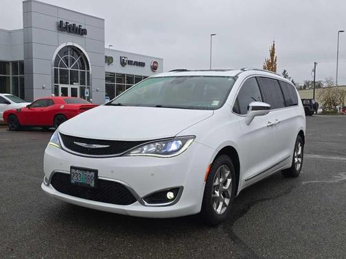 2017 Chrysler Pacifica Limited