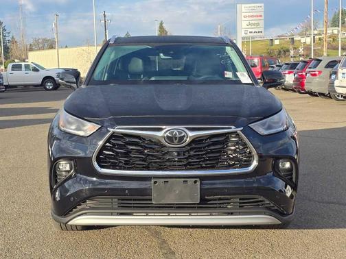 2020 Toyota Highlander Platinum