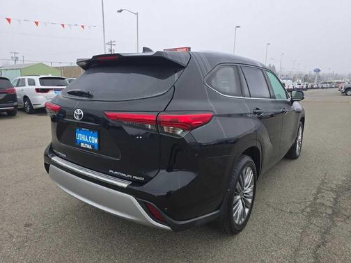 2020 Toyota Highlander Platinum