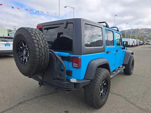 2017 Jeep Wrangler Unlimited Sport