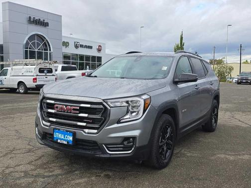 2023 GMC Terrain AT4