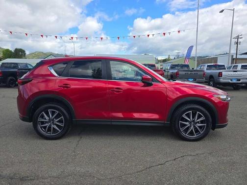Soul Red Crystal Metallic 2018 Mazda CX-5 Touring