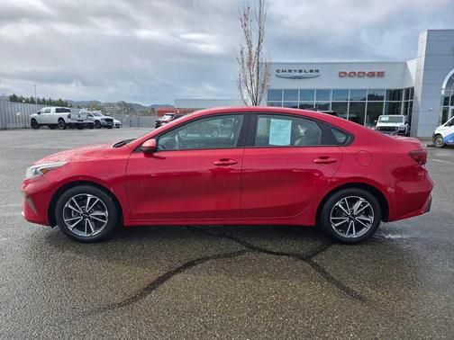 2022 Kia Forte LXS