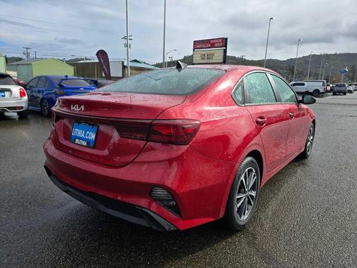2022 Kia Forte LXS