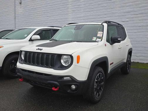2023 Jeep Renegade Trailhawk