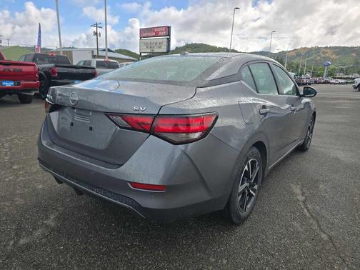 Gun Metallic 2024 Nissan Sentra SV
