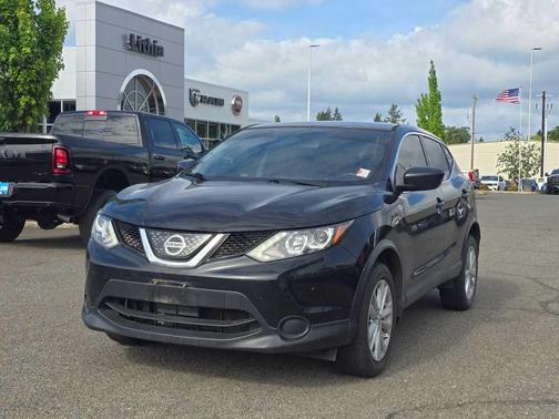 Magnetic Black 2018 Nissan Rogue Sport S