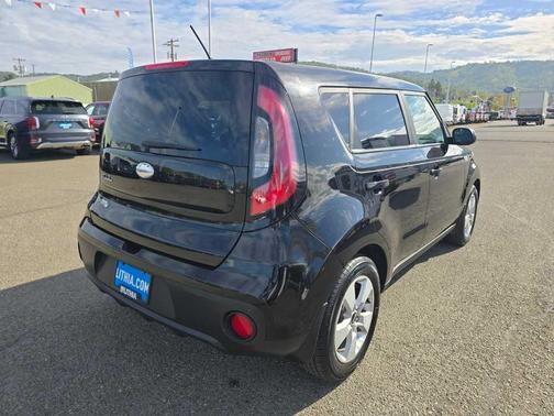 2018 Kia Soul Base