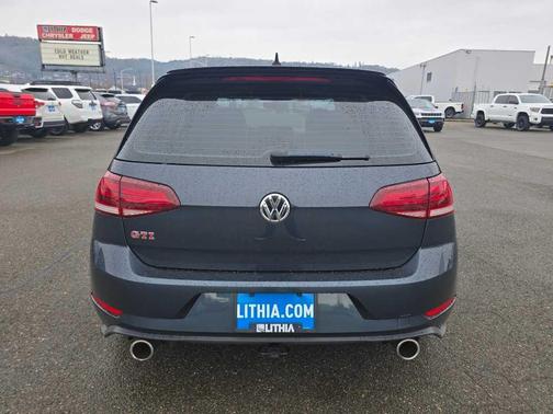 2021 Volkswagen Golf GTI 2.0T SE