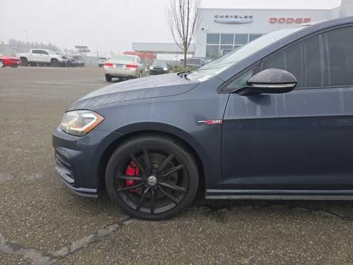 2021 Volkswagen Golf GTI 2.0T SE