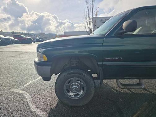 2001 Dodge Ram 2500 ST