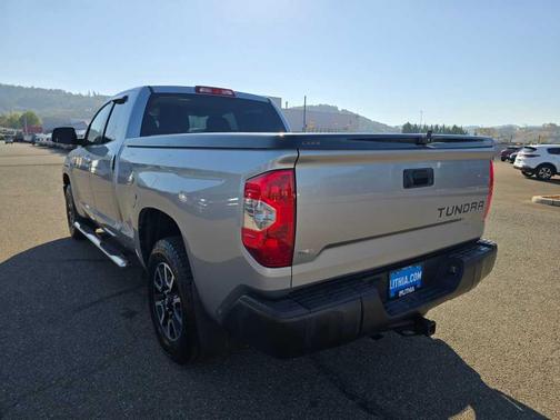 2014 Toyota Tundra SR