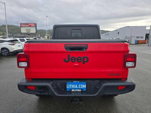 2020 Jeep Gladiator Sport