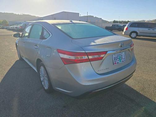2015 Toyota Avalon Hybrid XLE Premium