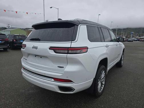 2022 Jeep Grand Cherokee L Summit