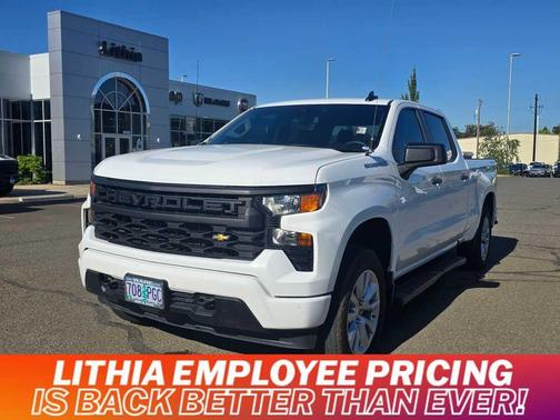 2022 Chevrolet Silverado 1500 Custom
