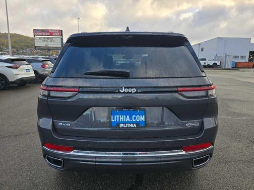 2025 Jeep Grand Cherokee Overland