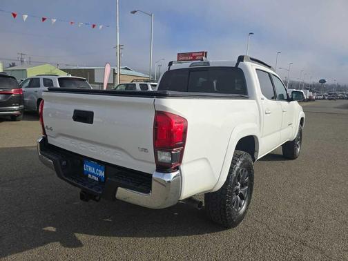 2022 Toyota Tacoma SR5