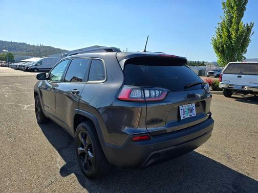 2021 Jeep Cherokee Latitude Plus