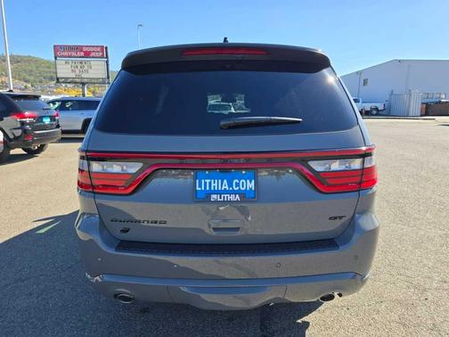 2026 Dodge Durango GT HEMI V8