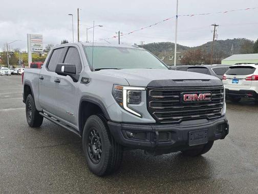 2024 GMC Sierra 1500 AT4X