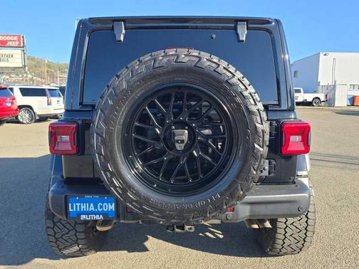 2023 Jeep Wrangler Rubicon 392