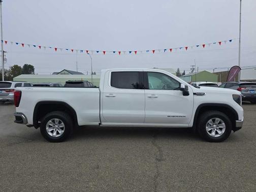 2023 GMC Sierra 1500 SLE