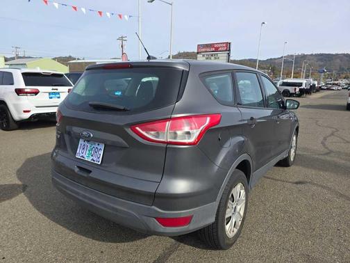 2016 Ford Escape S