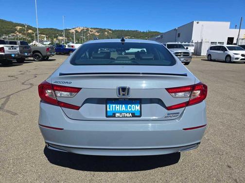 Sonic Gray Pearl 2022 Honda Accord Hybrid Sport