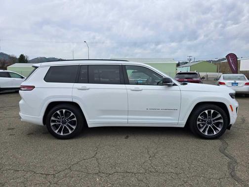 2025 Jeep Grand Cherokee L Overland