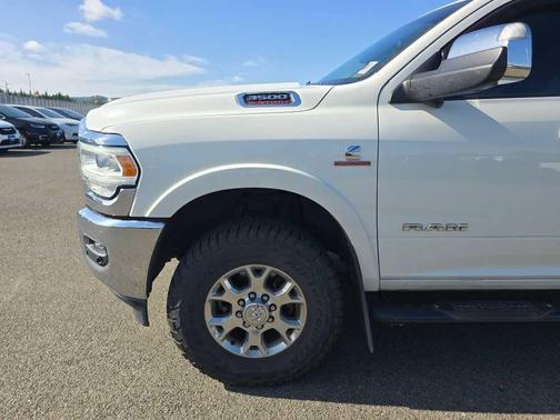 Pearl White 2019 RAM 3500 Laramie