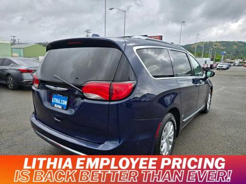 2018 Chrysler Pacifica Touring-L Plus