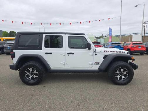 Bright White Clearcoat 2021 Jeep Wrangler Unlimited Rubicon