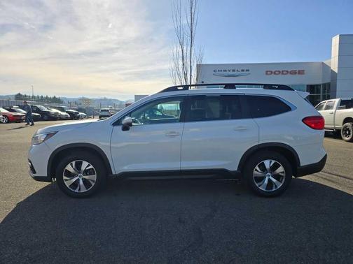 2022 Subaru Ascent TOURING