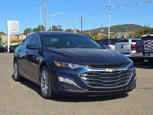 Northsky Blue Metallic 2019 Chevrolet Malibu LT